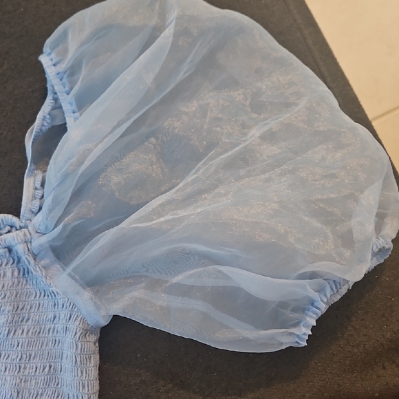 🩵Forever 21 Light Blue Sheer Puff Sleeve Blouse🩵 - Picture 3 of 4